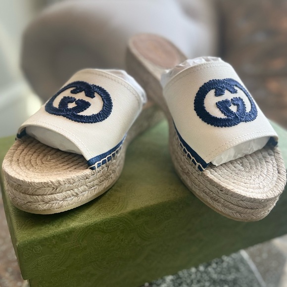 NWB Gucci Interlocking GG Canvas Slip-On Slide Sandals 40 725832 - Picture 4 of 6